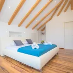 Luxury With A Swimming Pool Vrpolje, - 21843 *