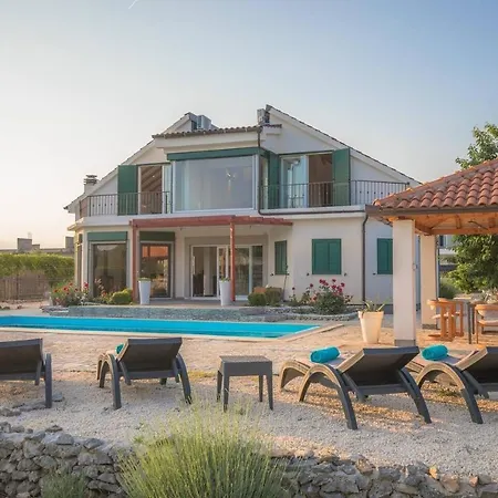 Villa Luxury With A Swimming Pool Vrpolje, - 21843 Šibenik