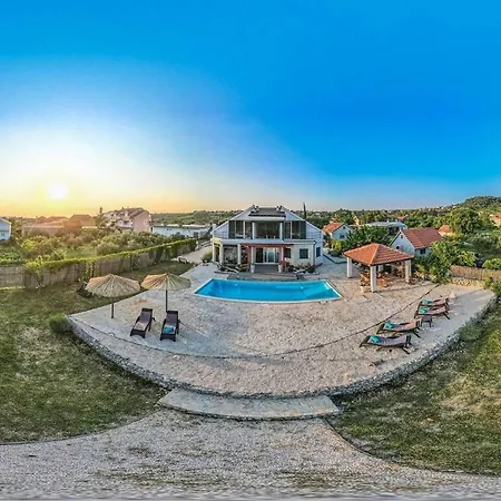 Luxury With A Swimming Pool Vrpolje, - 21843 Villa Šibenik