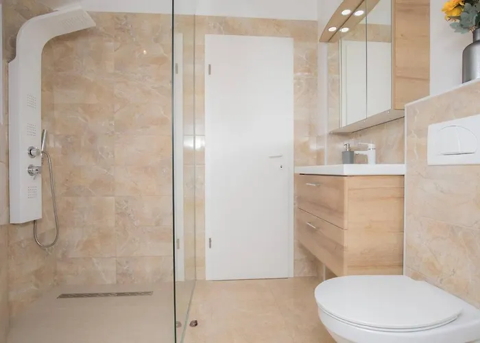 Luxury With A Swimming Pool Vrpolje, - 21843 Villa *