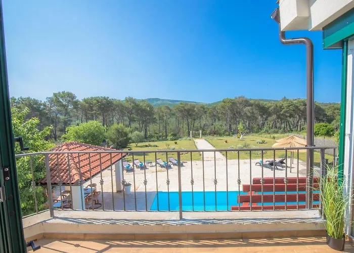 Luxury With A Swimming Pool Vrpolje, - 21843 Villa *